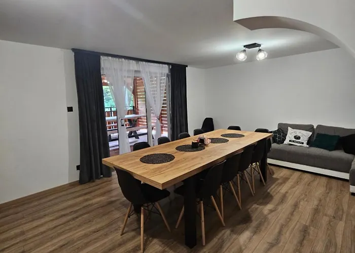 ヴィラ Pod Skarpa