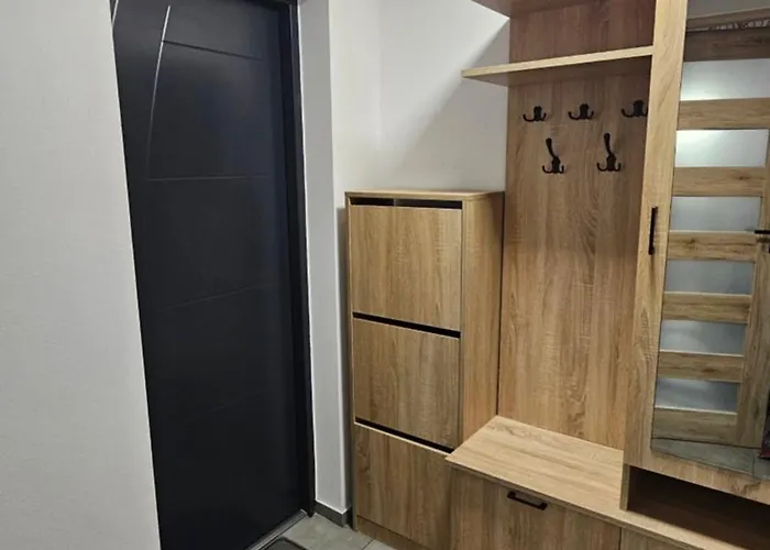 Pod Skarpa ヴィラ