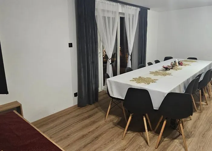 ヴィラ Pod Skarpa *